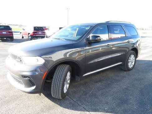 Used 2024 Dodge Durango SXT image 6