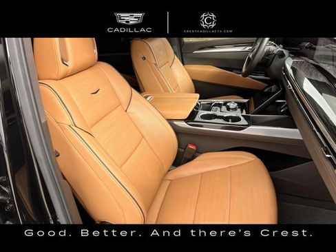 Used 2025 Cadillac Escalade Premium Luxury w/ Touring Package image 24