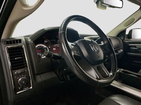 Used 2018 RAM 2500 Lone Star w/ Sport Appearance Group image 10