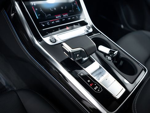 New 2026 Audi Q7 Premium Plus image 10