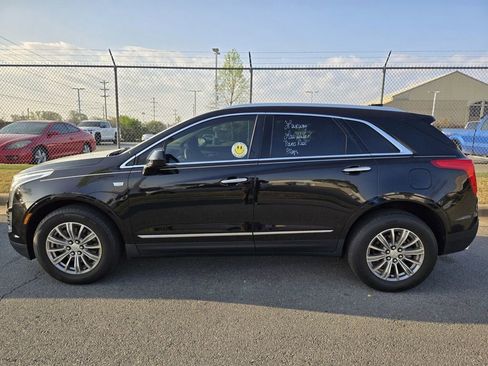 Used 2019 Cadillac XT5 Luxury image 2