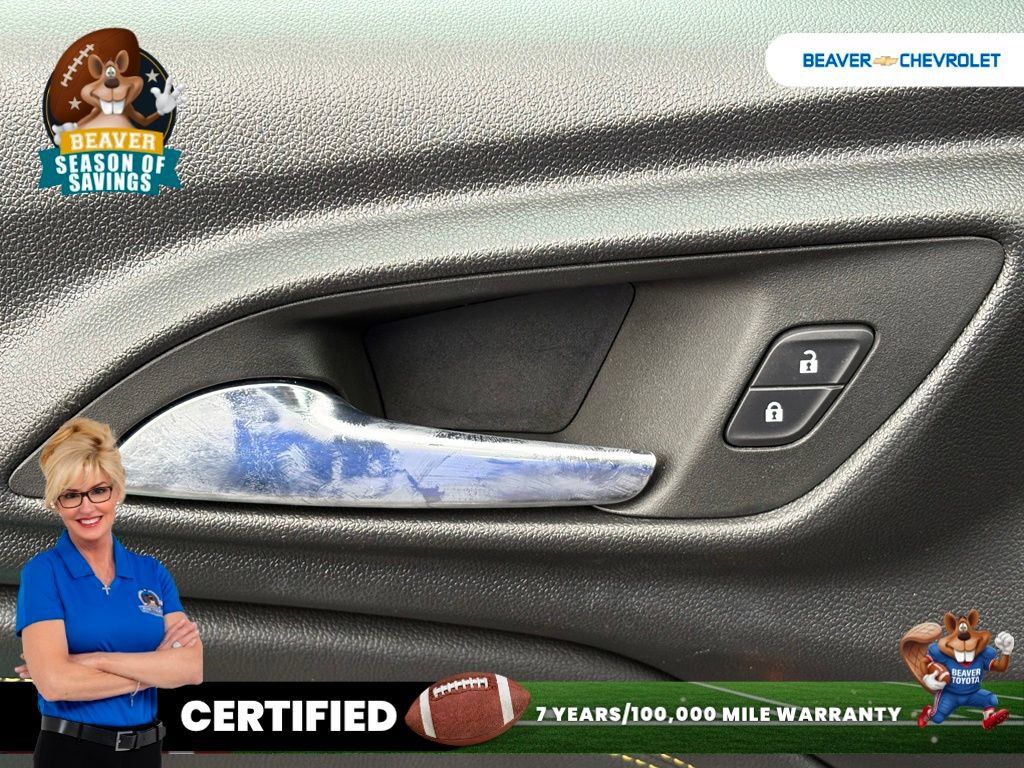 Used 2024 Chevrolet Trax ACTIV w/ Sunroof Package FWD image 31