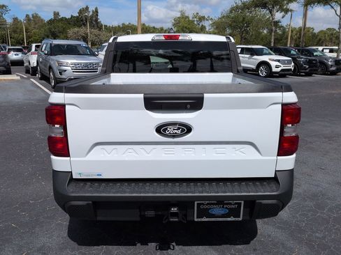 New 2026 Ford Maverick XL FWD image 5