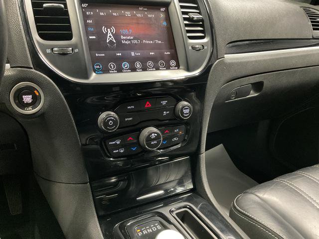 Used 2019 Chrysler 300 S RWD image 15
