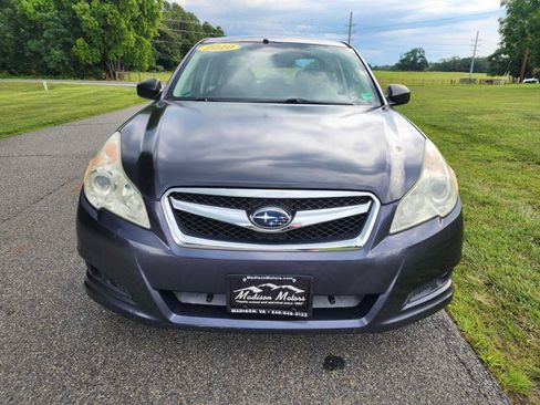Used 2010 Subaru Legacy 2.5i AWD/4WD image 3