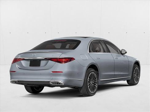 New 2026 Mercedes-Benz S 580 4MATIC Sedan image 2