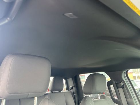 Used 2024 Toyota Tacoma SR image 25