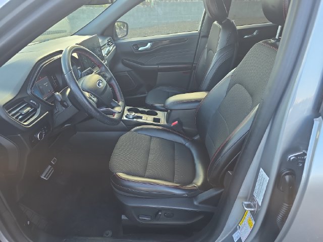 Used 2023 Ford Escape ST-Line w/ Tech Pack #1 FWD image 12