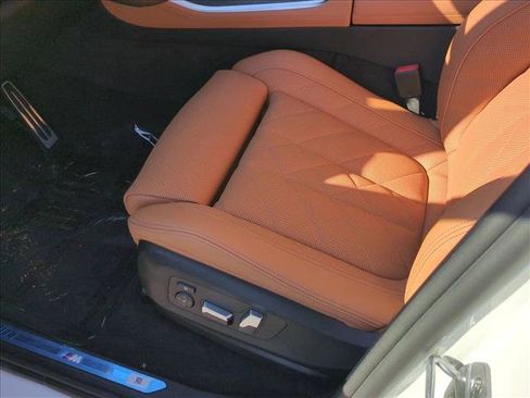 New 2026 BMW X5 xDrive50e AWD/4WD image 4