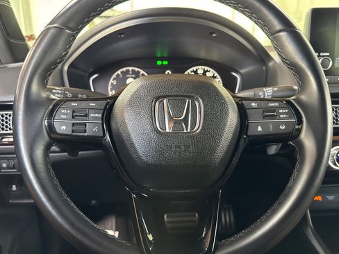 Used 2025 Honda Civic Sport image 11