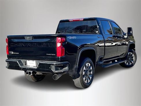 Certified 2024 Chevrolet Silverado 2500 Custom w/ Custom Value Package image 5