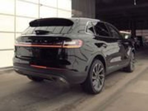 Used 2022 Lincoln Nautilus Reserve w/ Equipment Group 201A image 4