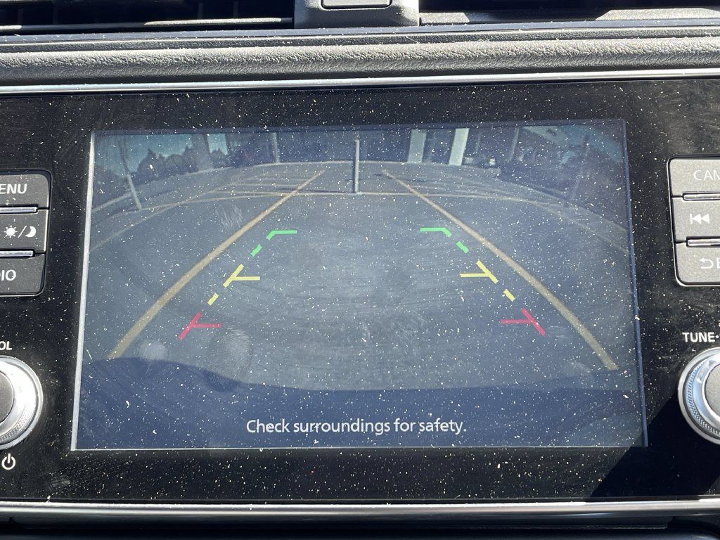 Used 2025 Nissan Leaf S FWD image 32