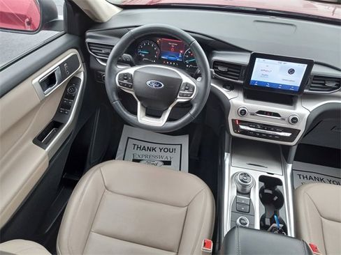 Used 2023 Ford Explorer XLT w/ Equipment Group 202A image 16