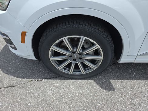 Used 2018 Audi Q7 3.0T Prestige w/ Prestige Package AWD/4WD image 11
