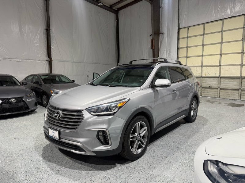 Used 2017 Hyundai Santa Fe Limited AWD/4WD image 1