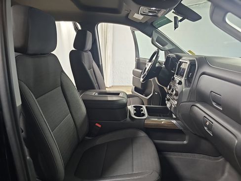 Used 2020 Chevrolet Silverado 1500 LT Trail Boss AWD/4WD image 13