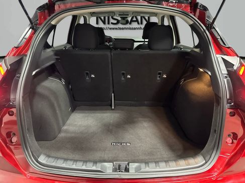 Used 2024 Nissan Kicks SV image 25