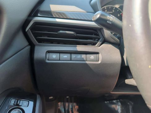 Used 2023 Nissan Altima 2.0 SR FWD image 27