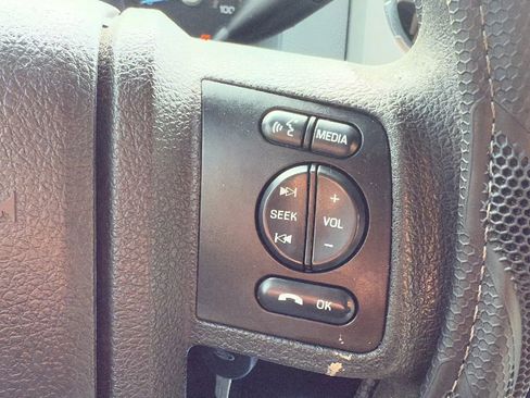 Used 2015 Ford F250 XLT w/ Snow Plow Prep Package image 11