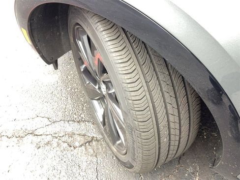 Used 2025 Buick Envision Sport Touring image 27