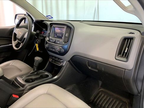 Used 2020 Chevrolet Colorado W/T w/ WT Convenience Package image 28