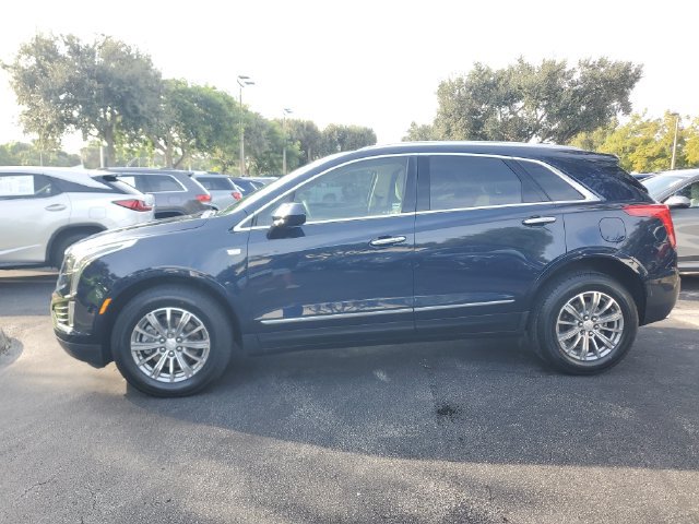 Certified 2017 Cadillac XT5 Luxury w/ Driver Awareness Package FWD image 2