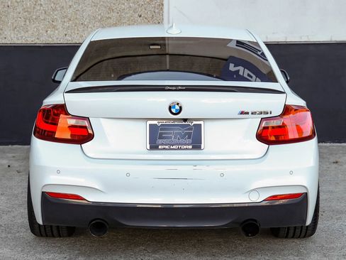 Used 2015 BMW M235i Coupe image 13