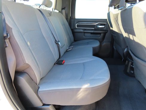 Used 2024 RAM 3500 Big Horn image 14