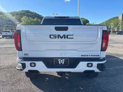 New 2026 GMC Sierra 1500 AT4 w/ AT4 Premium Package