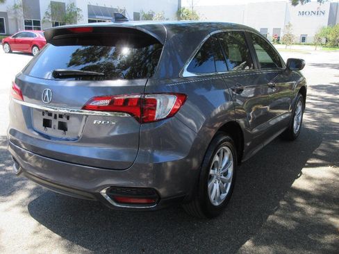 Used 2018 Acura RDX FWD image 5