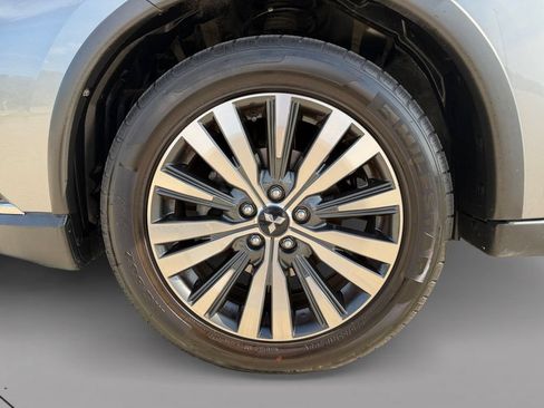 Used 2020 Mitsubishi Outlander SE FWD image 21