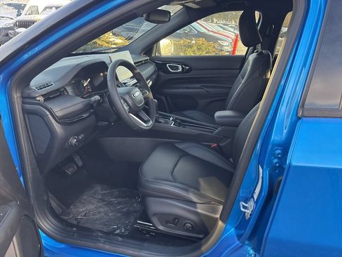 New 2026 Jeep Compass Limited AWD/4WD image 13
