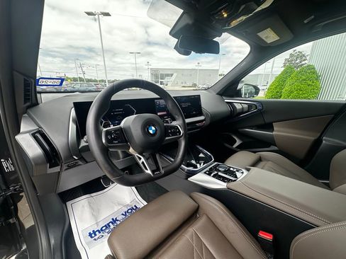 Used 2025 BMW X3 xDrive30 AWD/4WD image 12