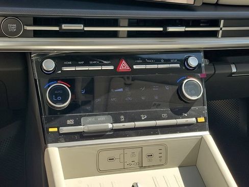 New 2027 Hyundai Santa Fe SEL FWD image 13