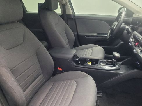 Used 2025 Kia K4 EX FWD image 21