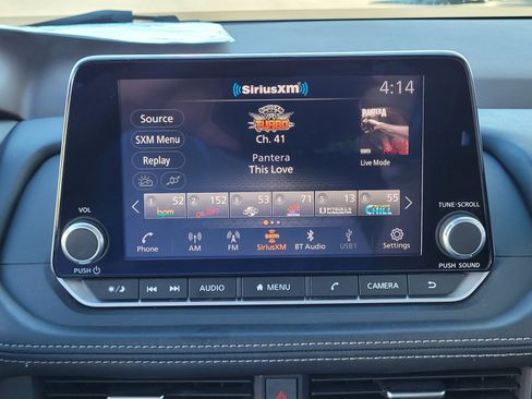 Certified 2023 Nissan Rogue SV w/ SV Premium B Package image 11