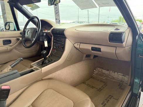 Used 1997 BMW Z3 1.9 RWD image 38