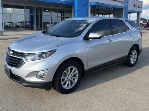 Used 2020 Chevrolet Equinox LT w/ LPO, Floor Liner Package FWD image 3