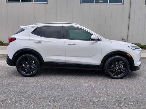 Used 2024 Buick Encore GX Sport Touring w/ Comfort Package FWD image 2