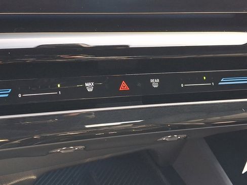 Certified 2026 BMW 530i xDrive image 17