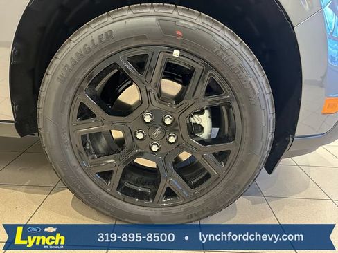 New 2026 Ford Maverick XLT w/ XLT Luxury Package AWD/4WD image 19