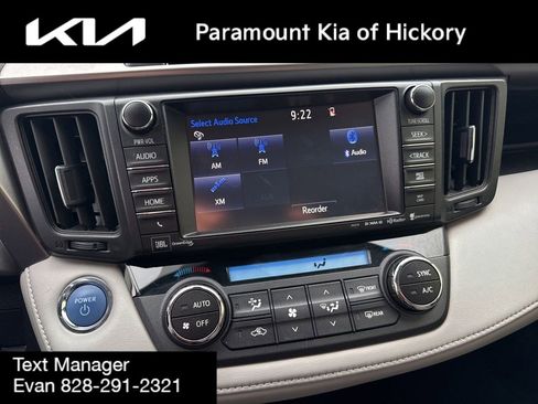 Used 2017 Toyota RAV4 Limited image 23