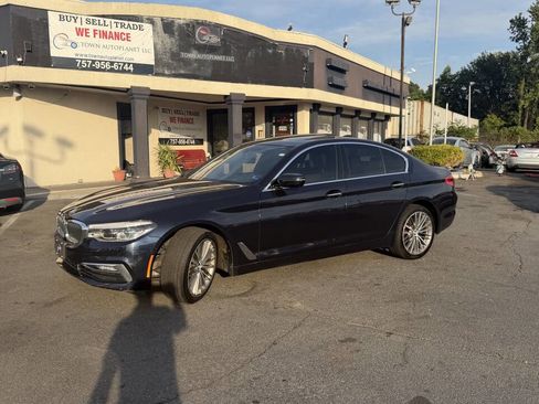 Used 2017 BMW 530i xDrive AWD/4WD image 2
