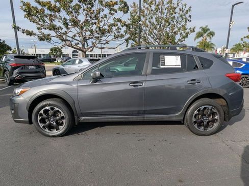 Used 2022 Subaru Crosstrek 2.0i Premium w/ Popular Package #2 image 9