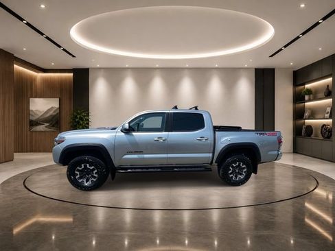 Used 2023 Toyota Tacoma TRD Off-Road AWD/4WD image 4