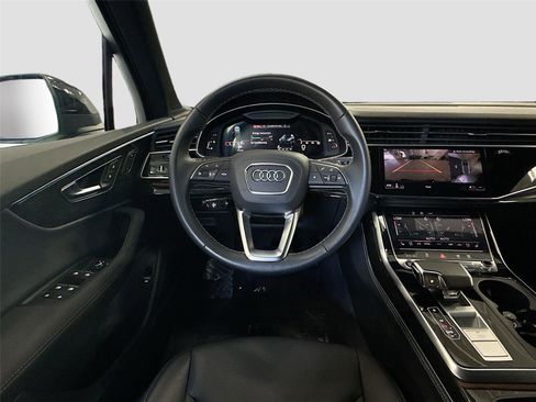 Certified 2025 Audi Q7 3.0T Premium Plus w/ Premium Plus Package AWD/4WD image 11