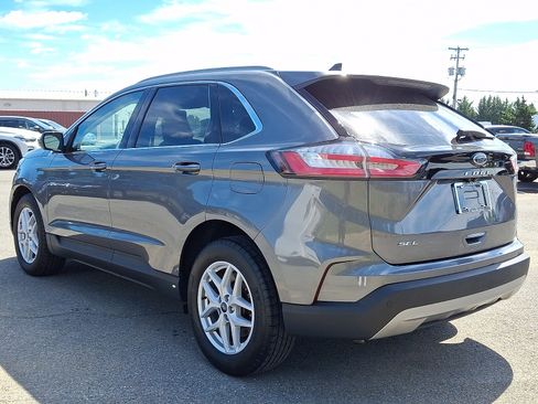 Used 2022 Ford Edge SEL w/ Convenience Package AWD/4WD image 6
