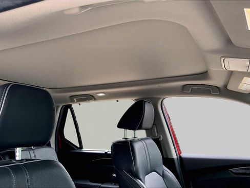 Used 2025 Honda Pilot Elite image 13