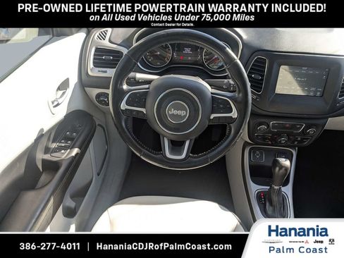 Used 2021 Jeep Compass Latitude FWD image 16